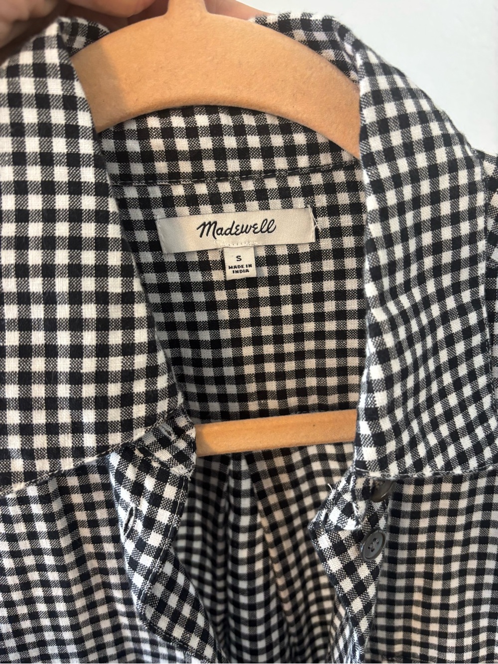 Relaxed Curved Gingham Hem Button-Up Shirt - Picture 4 of 6